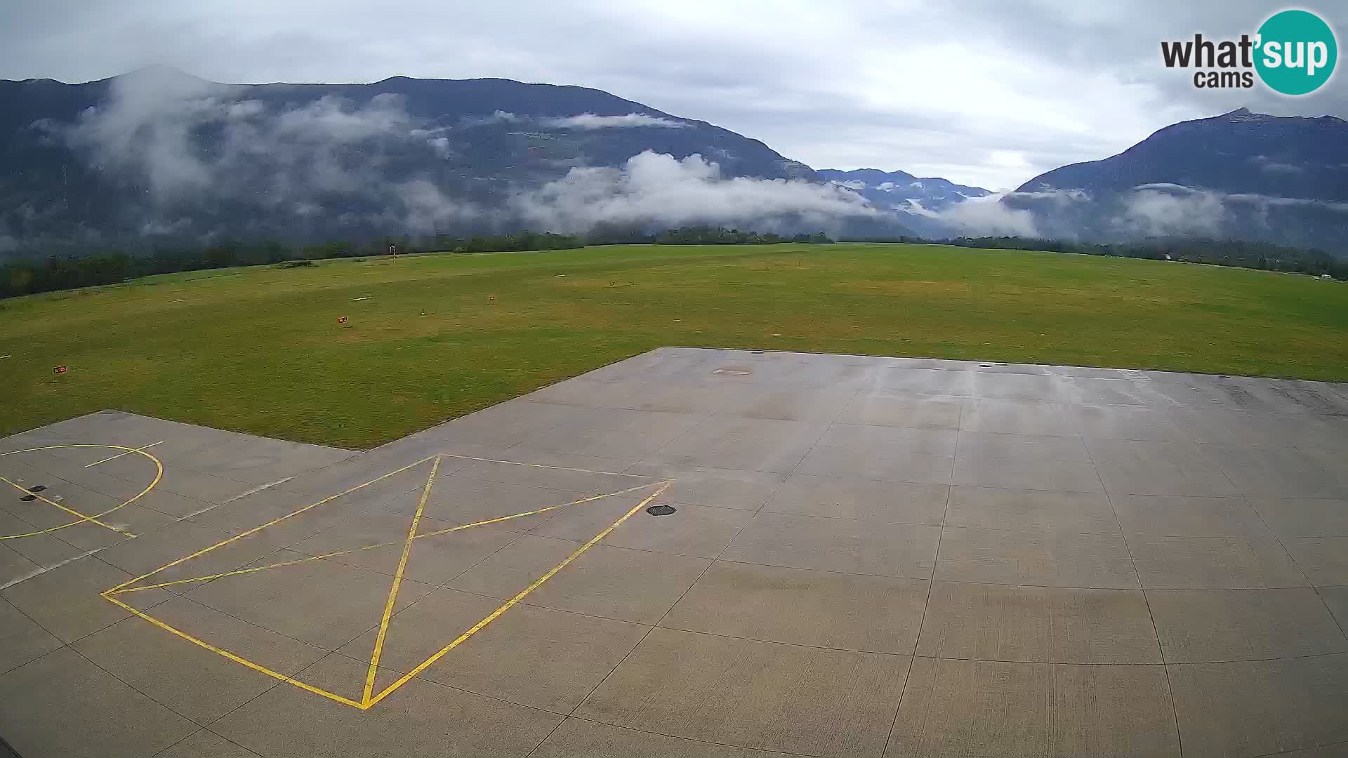 Bovec airport webcam – Skydive Bovec