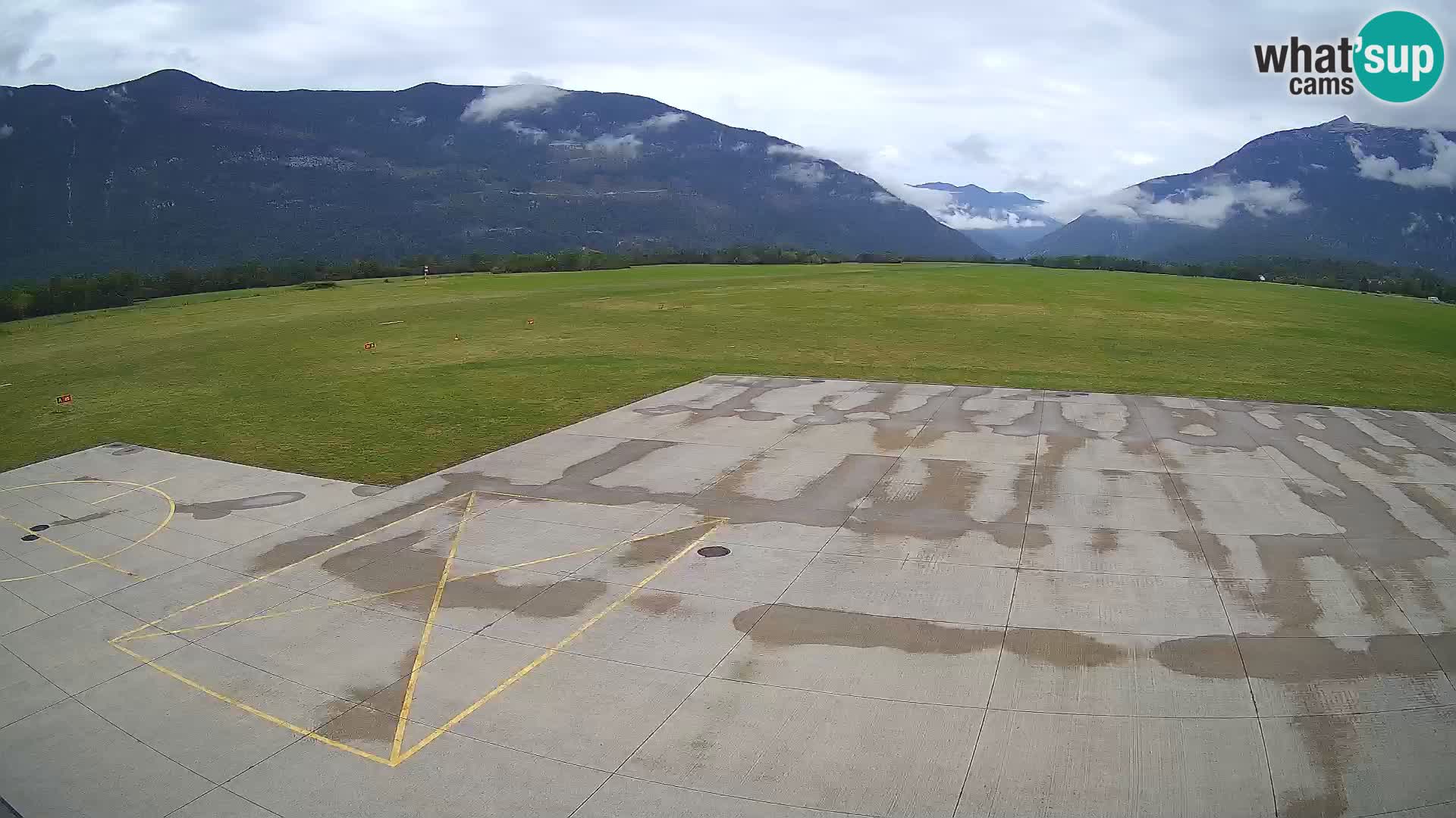 Webcam des Flughafens Bovec – Skydive Bovec