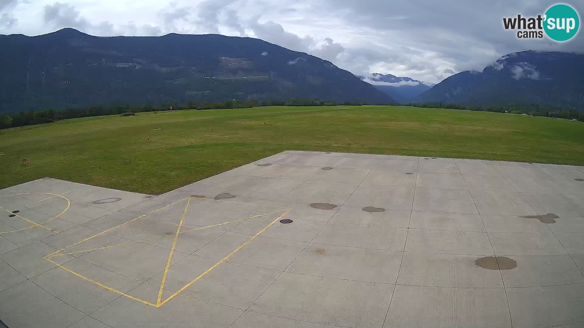 Cámara web del aeropuerto de Bovec – Skydive Bovec