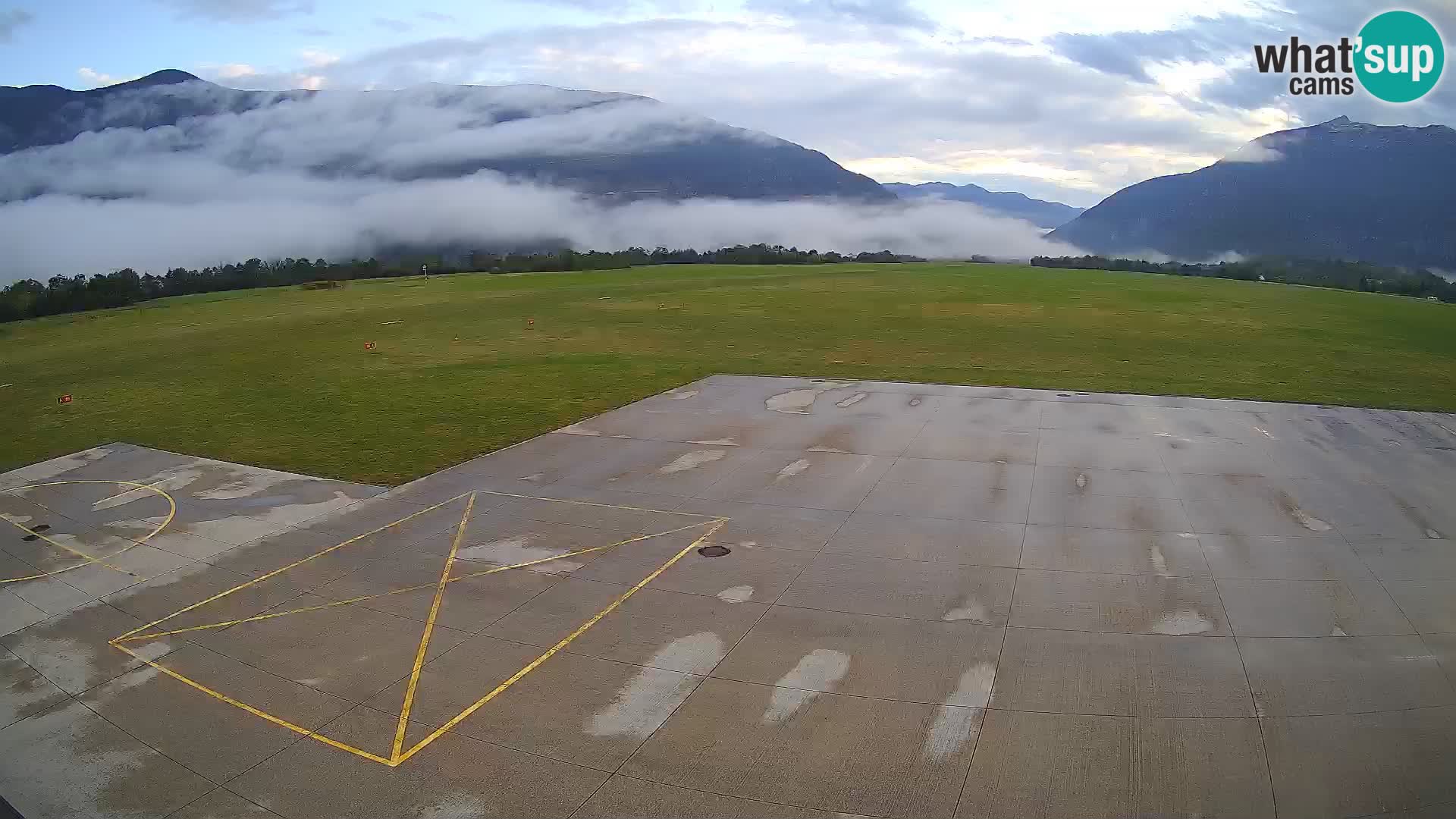 Webcam des Flughafens Bovec – Skydive Bovec