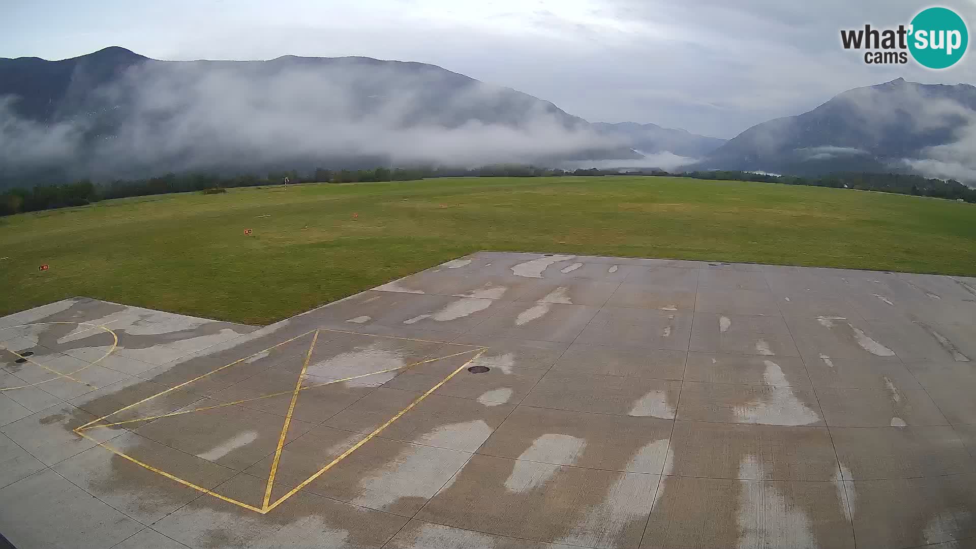 Cámara web del aeropuerto de Bovec – Skydive Bovec