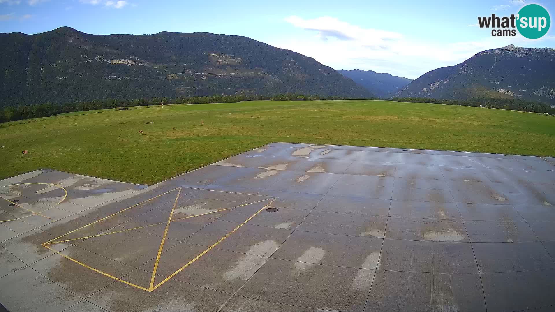 Webcam des Flughafens Bovec – Skydive Bovec