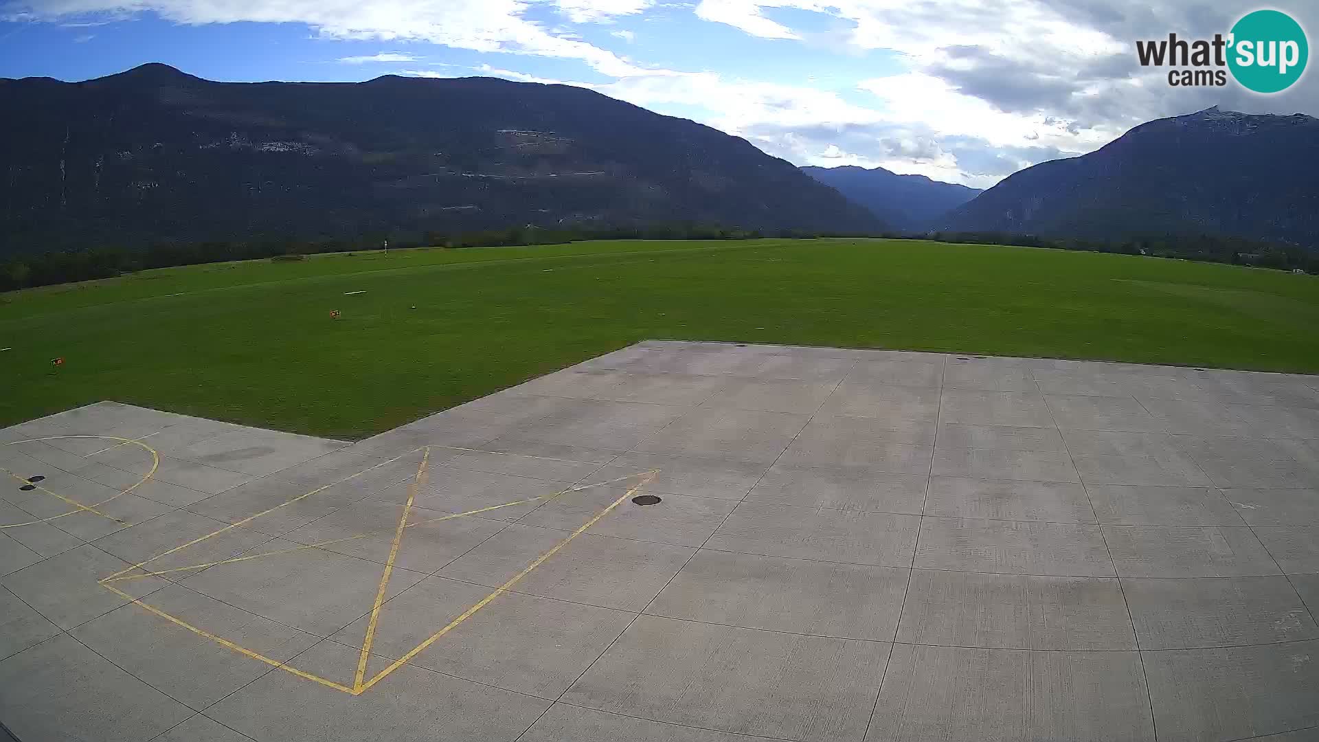 L’aeroporto di Bovec webcam – Skydive Bovec
