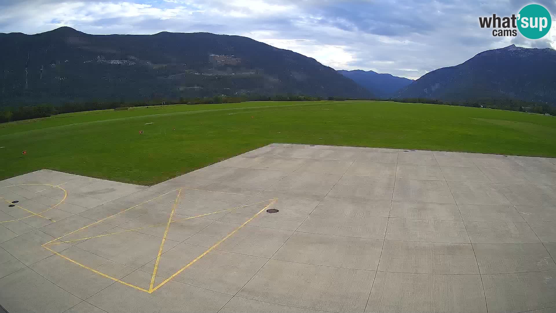 Webcam des Flughafens Bovec – Skydive Bovec