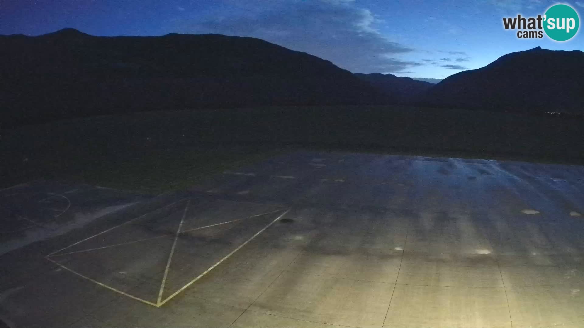 Webcam de l’aéroport de Bovec – Skydive Bovec
