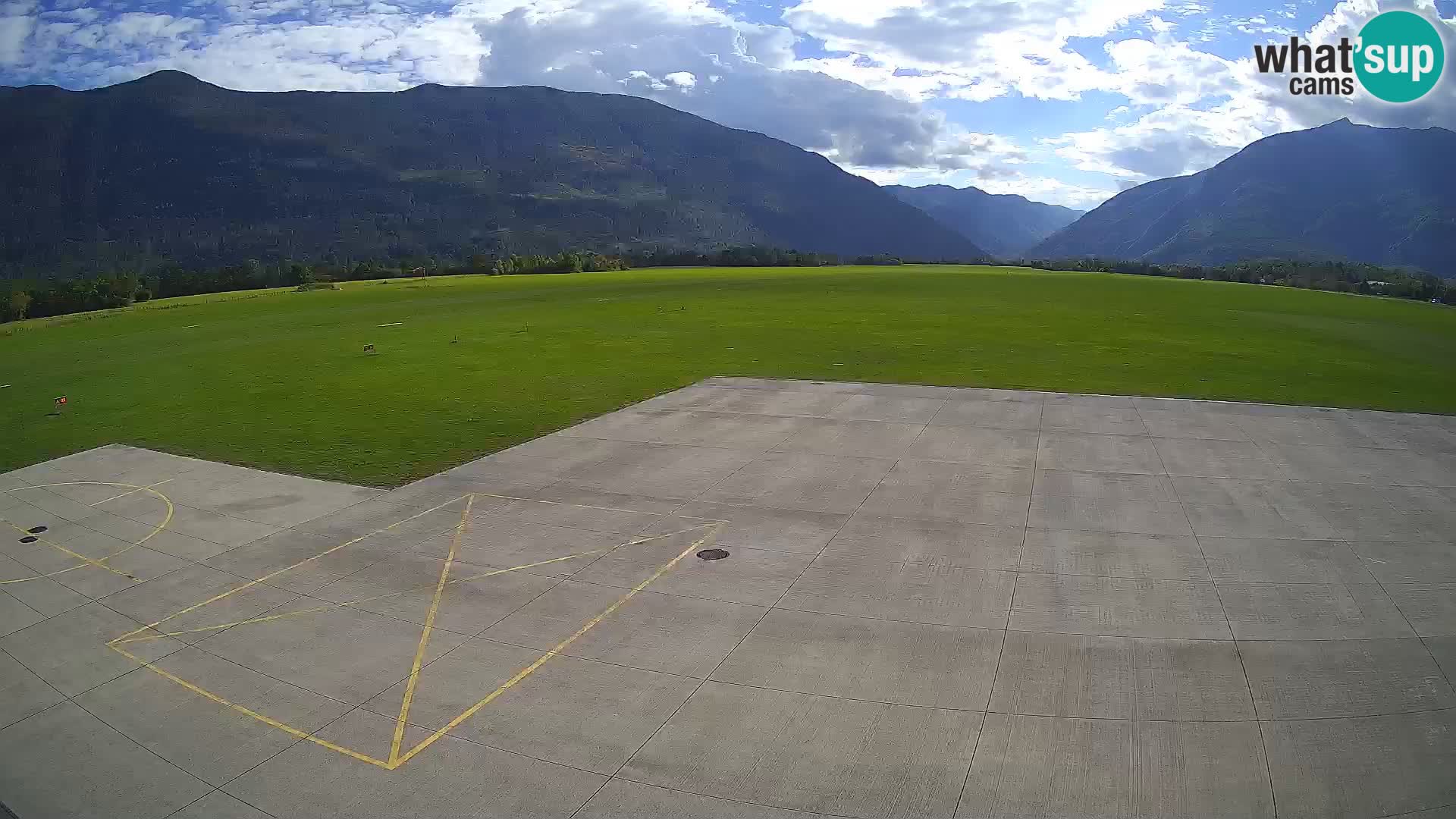 Cámara web del aeropuerto de Bovec – Skydive Bovec