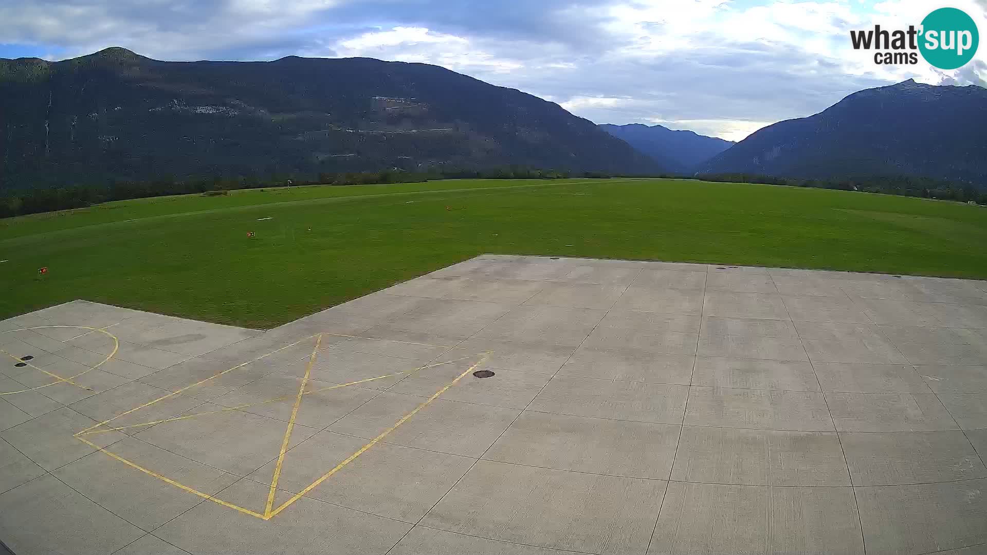 Cámara web del aeropuerto de Bovec – Skydive Bovec