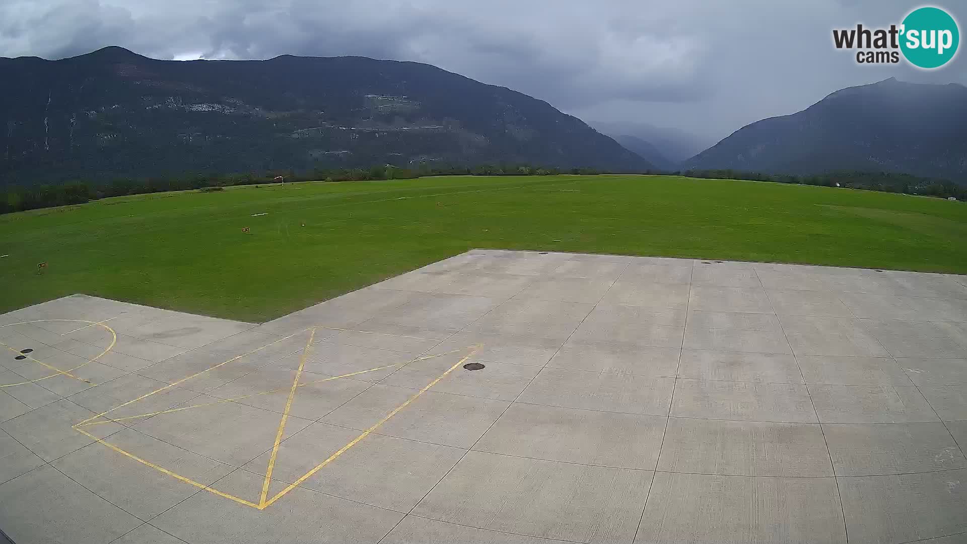 Webcam des Flughafens Bovec – Skydive Bovec