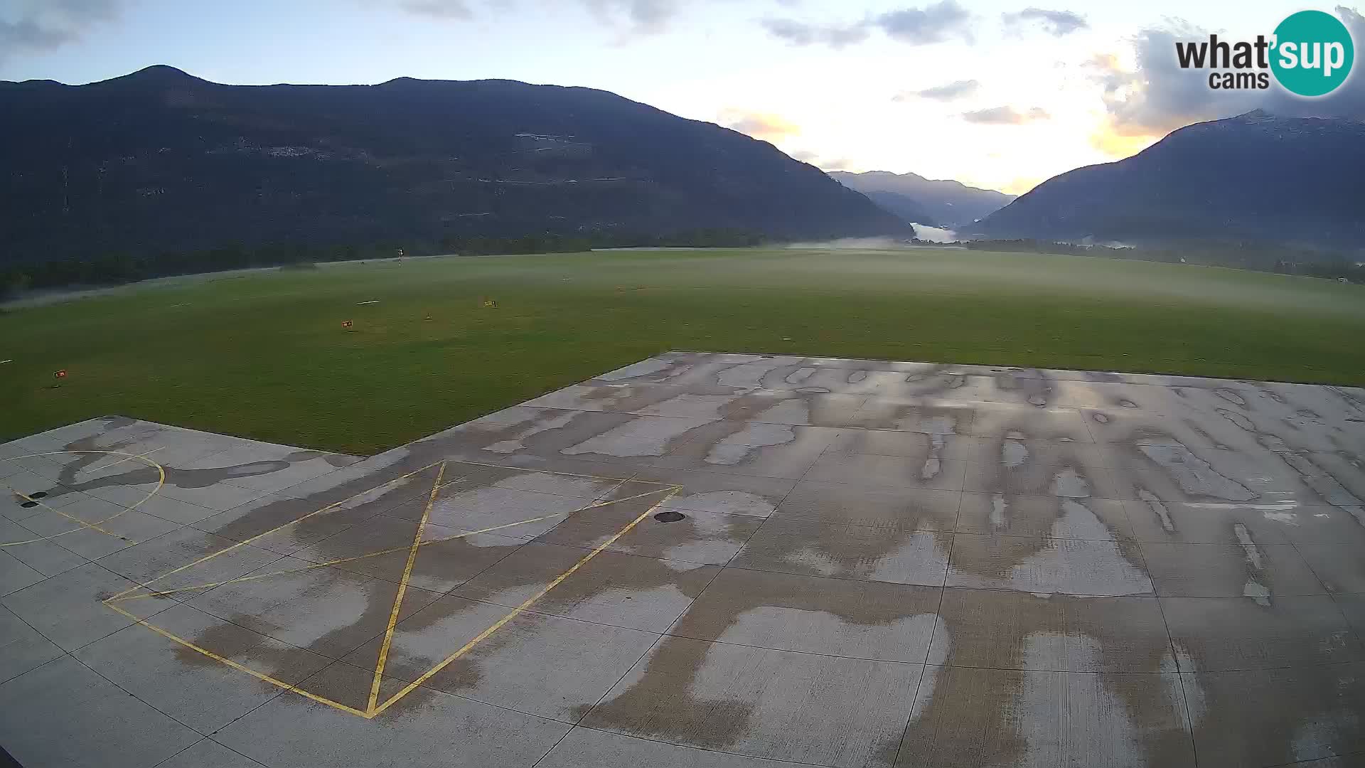 Bovec airport webcam – Skydive Bovec