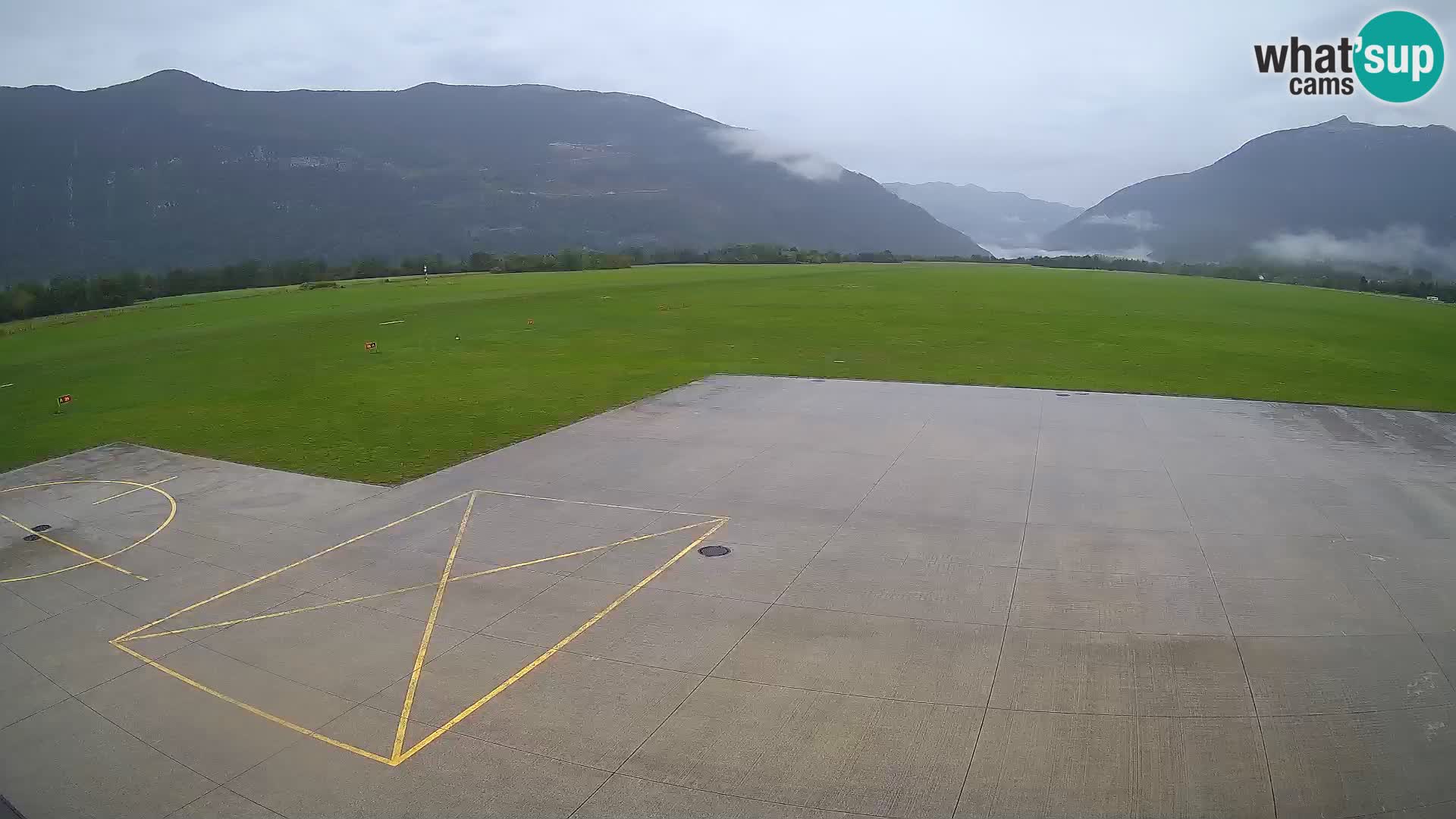 Bovec airport webcam – Skydive Bovec