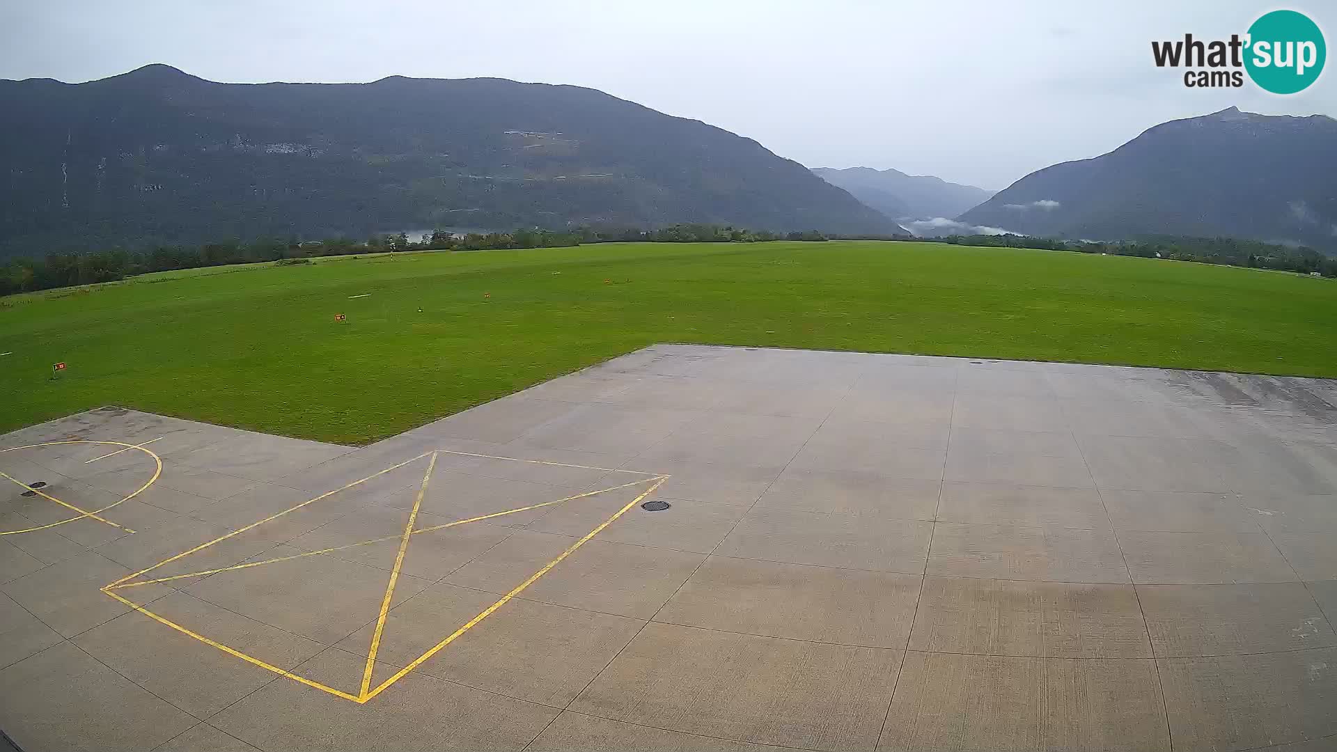Bovec airport webcam – Skydive Bovec