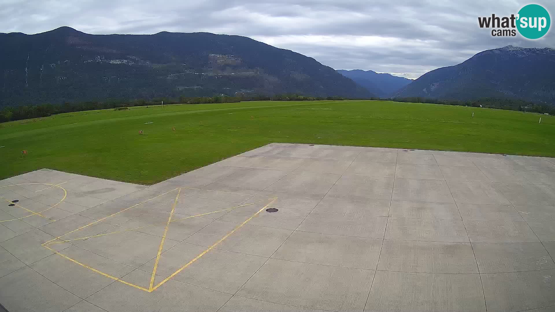 Webcam des Flughafens Bovec – Skydive Bovec