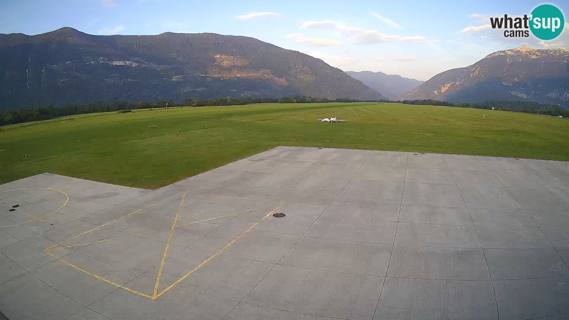 Cámara web del aeropuerto de Bovec – Skydive Bovec