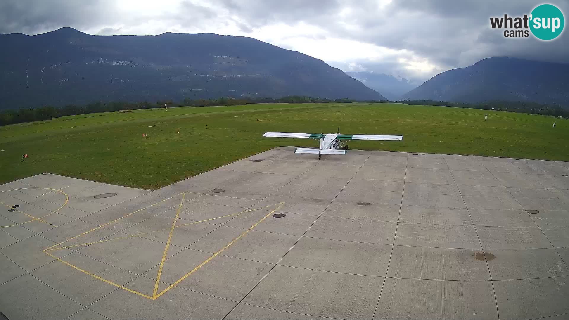Cámara web del aeropuerto de Bovec – Skydive Bovec