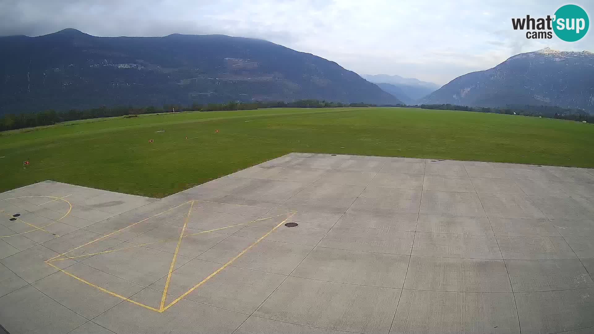 Cámara web del aeropuerto de Bovec – Skydive Bovec