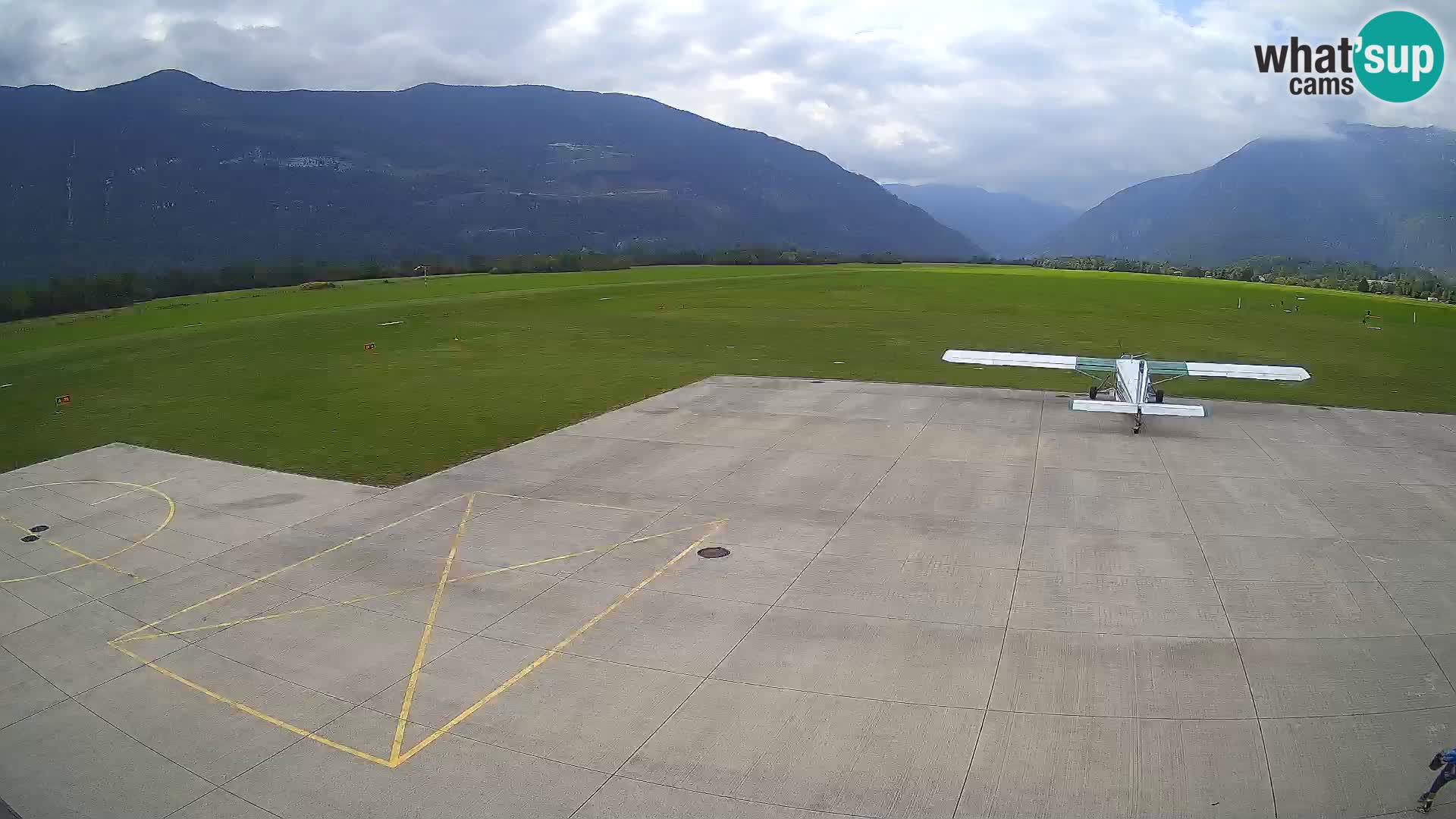 Cámara web del aeropuerto de Bovec – Skydive Bovec
