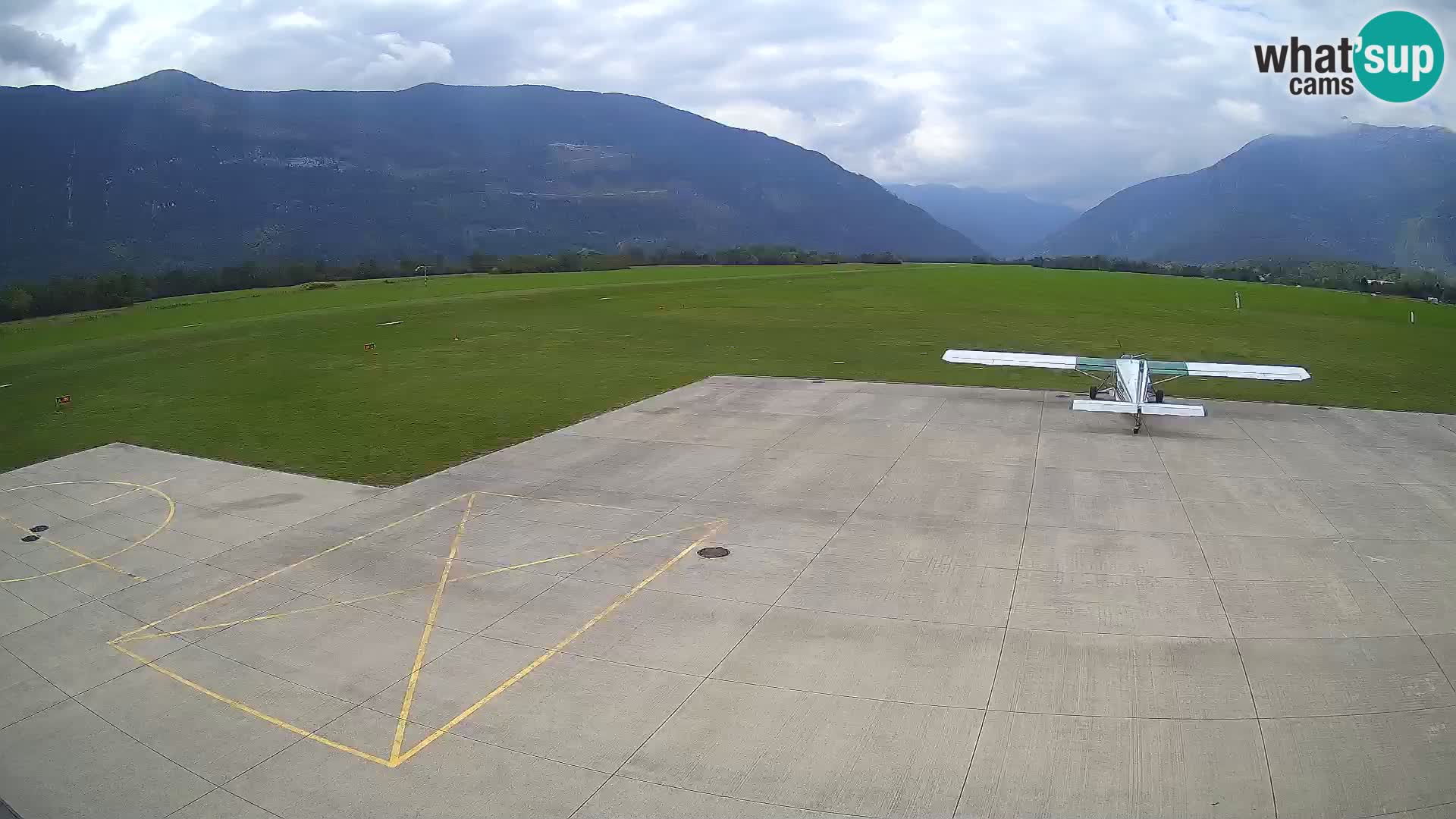 Cámara web del aeropuerto de Bovec – Skydive Bovec