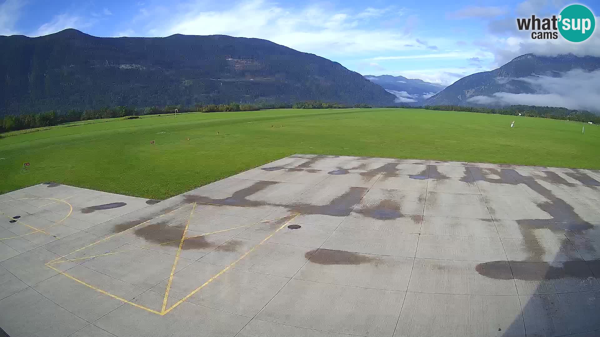 Cámara web del aeropuerto de Bovec – Skydive Bovec