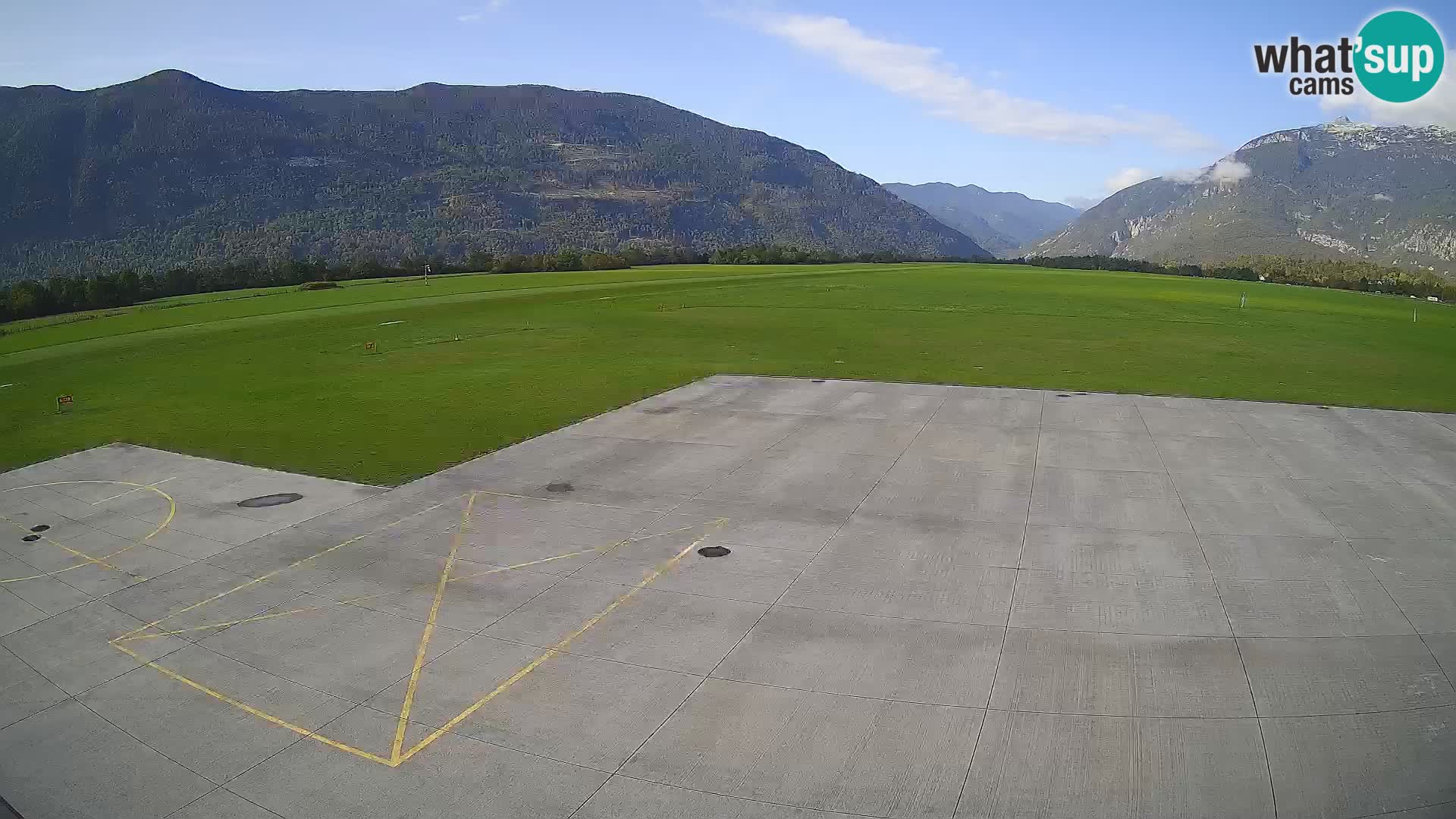 Bovec airport webcam – Skydive Bovec
