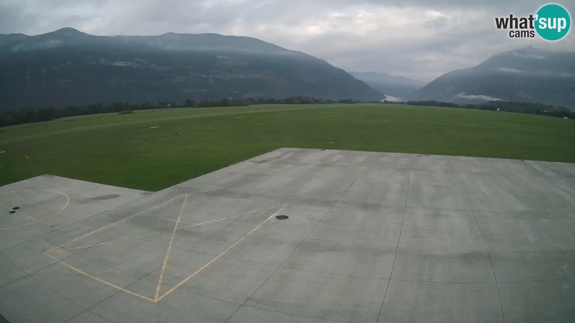 Bovec airport webcam – Skydive Bovec