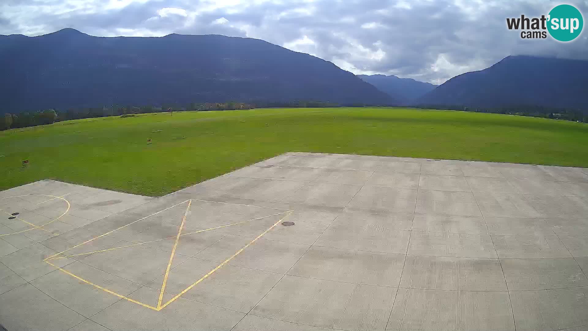 Webcam des Flughafens Bovec – Skydive Bovec