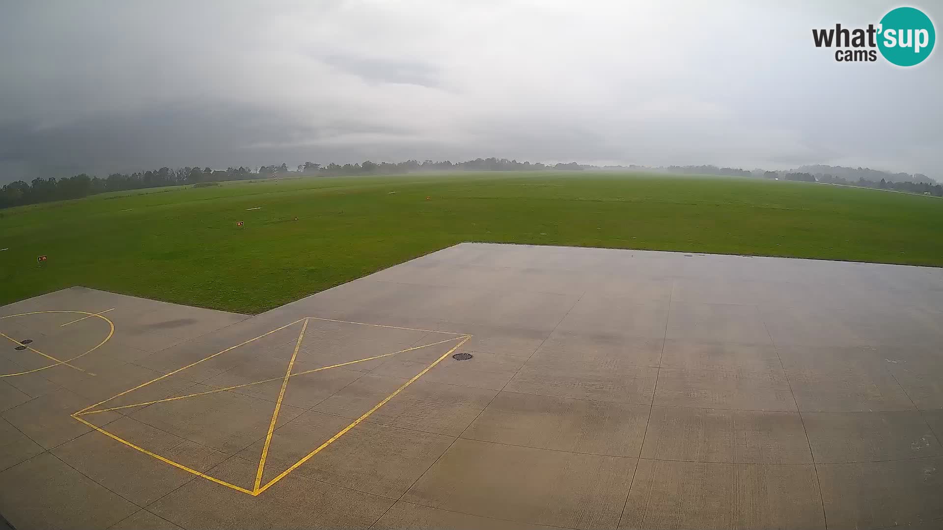 Bovec airport webcam – Skydive Bovec