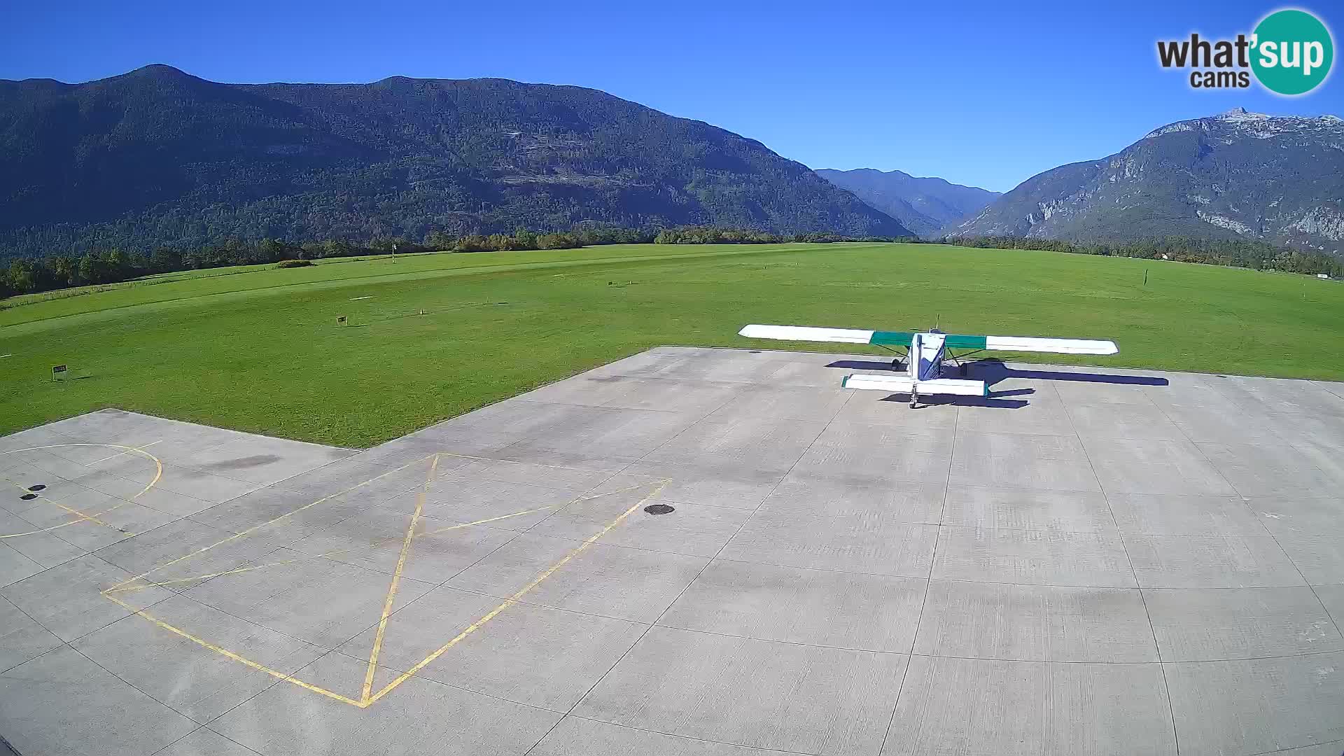 Bovec airport webcam – Skydive Bovec