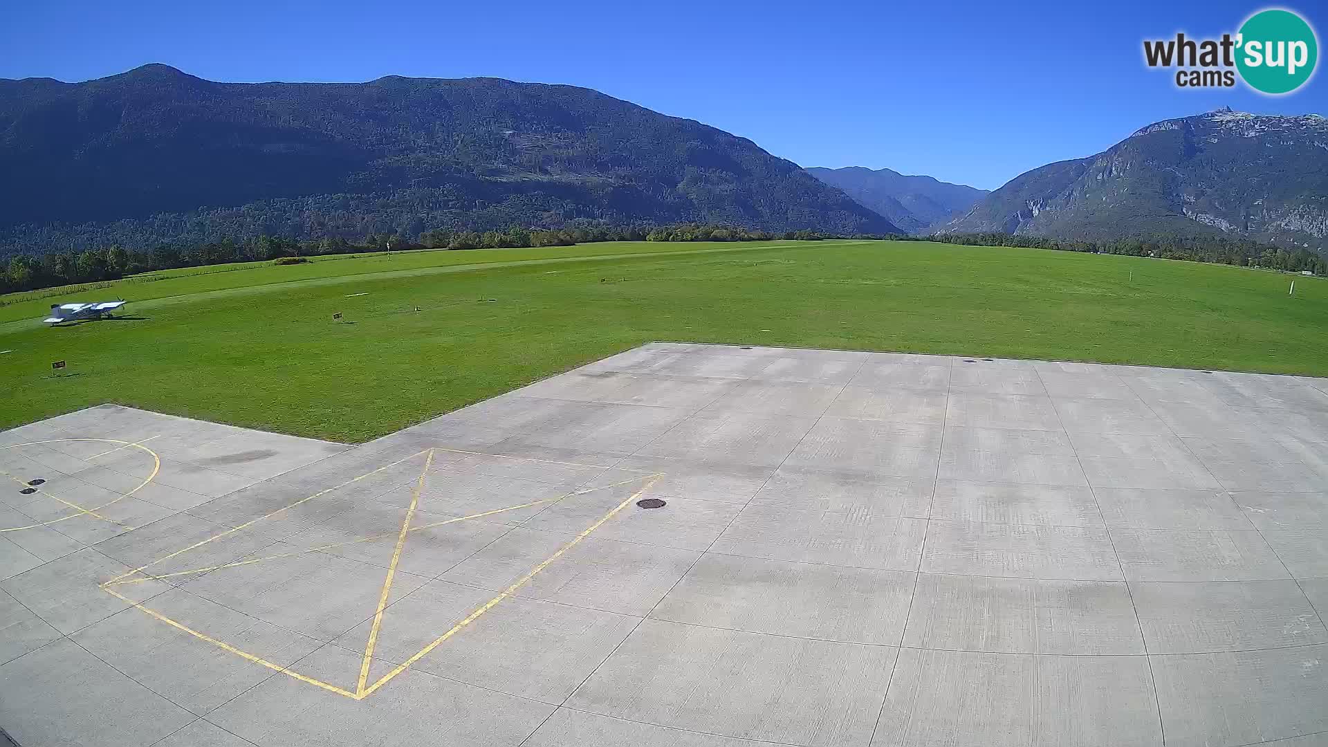 Webcam des Flughafens Bovec – Skydive Bovec