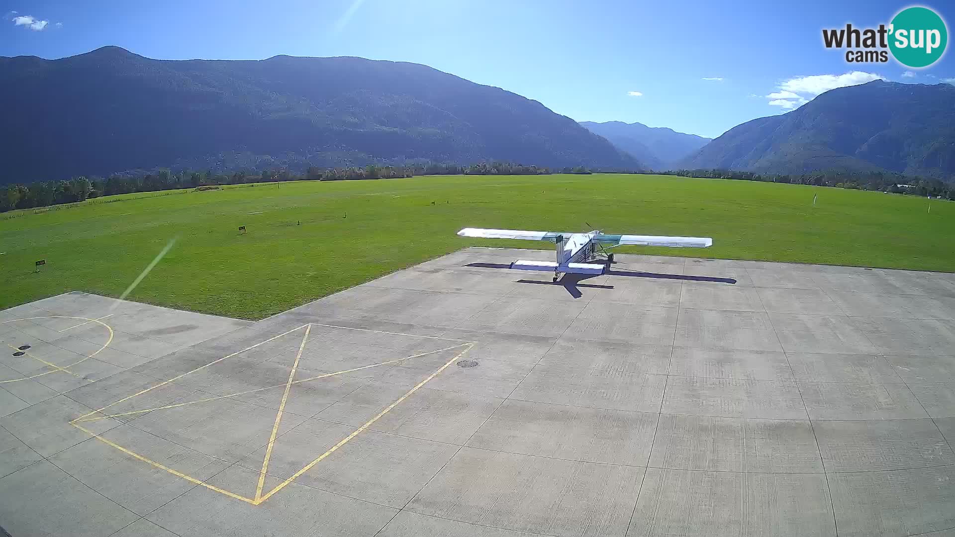Cámara web del aeropuerto de Bovec – Skydive Bovec
