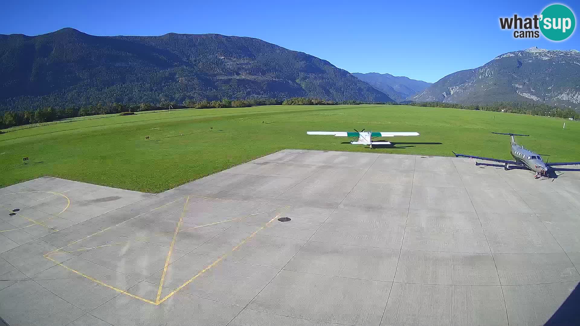 Bovec airport webcam – Skydive Bovec