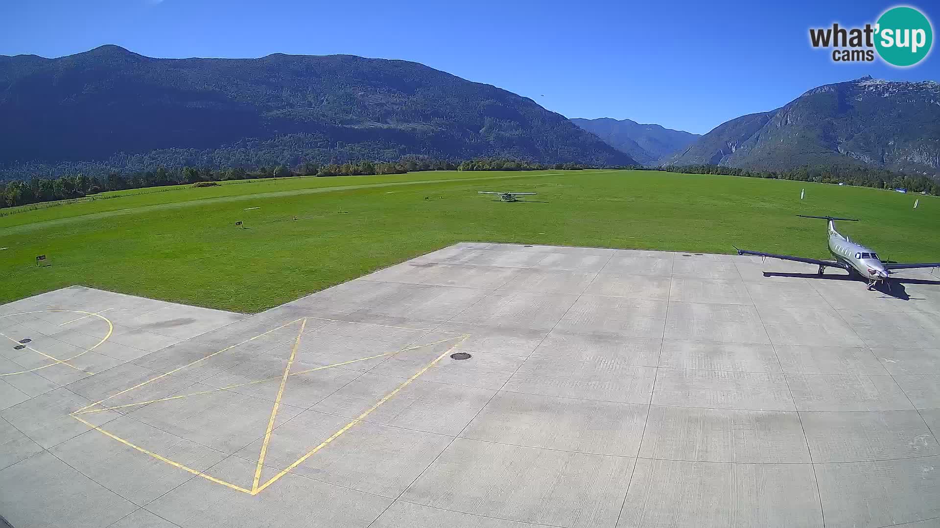 Bovec airport webcam – Skydive Bovec