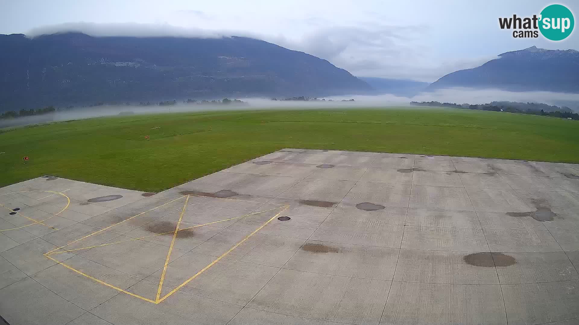 Web kamera zračne luke Bovec – Skydive Bovec
