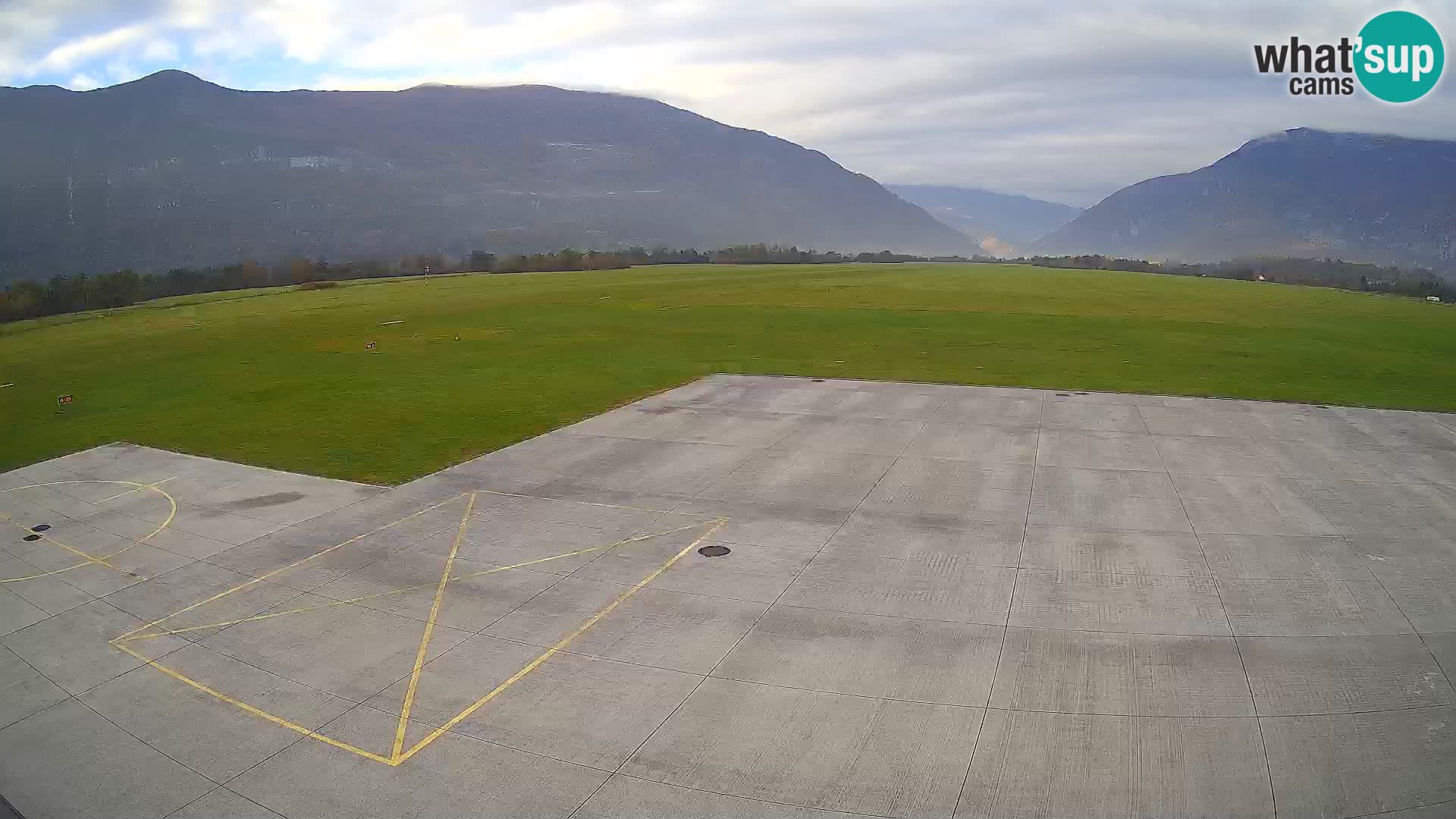 Webcam des Flughafens Bovec – Skydive Bovec