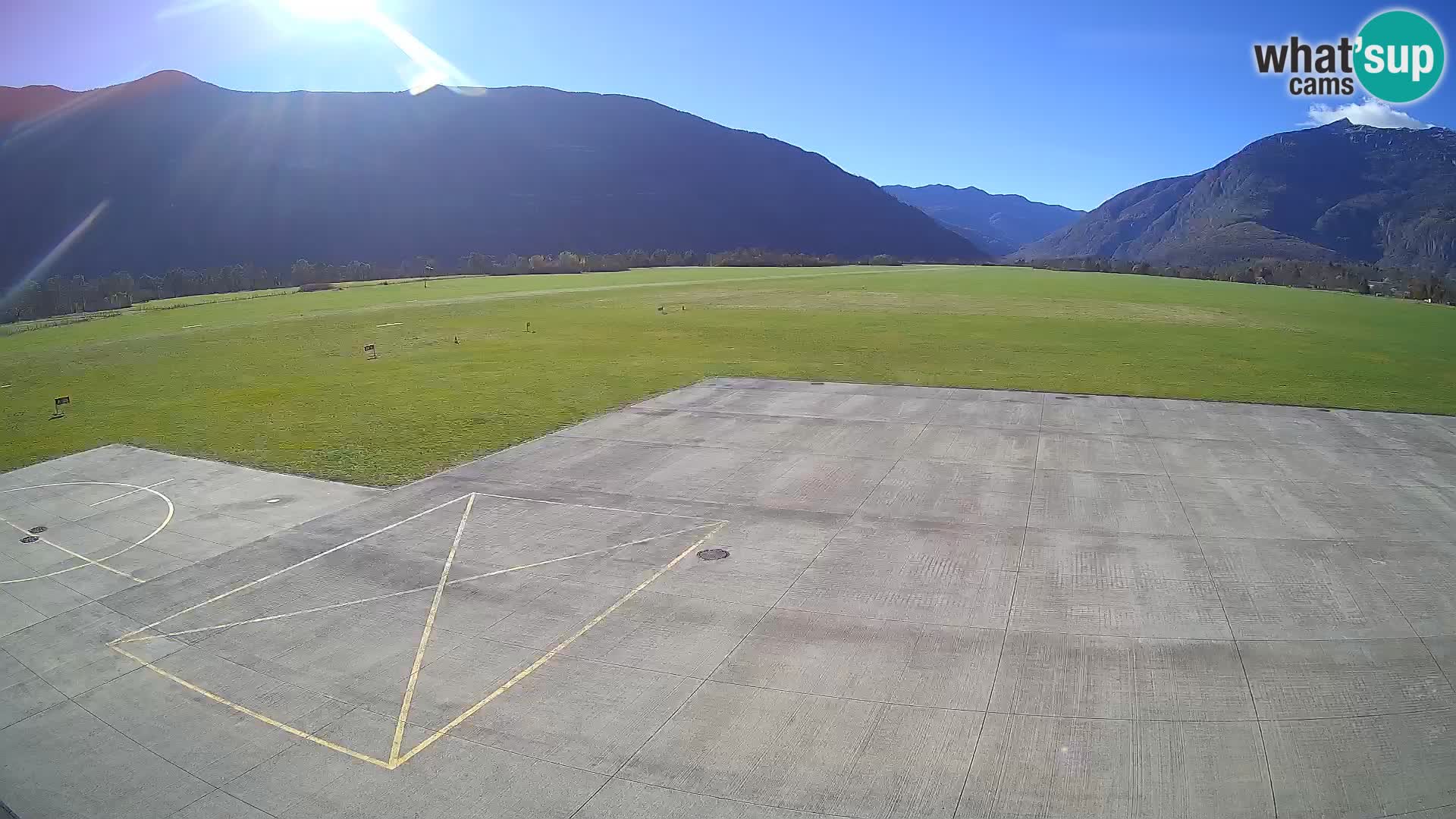 Bovec airport webcam – Skydive Bovec