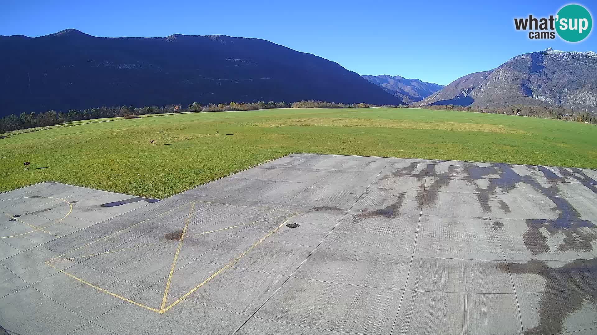Cámara web del aeropuerto de Bovec – Skydive Bovec