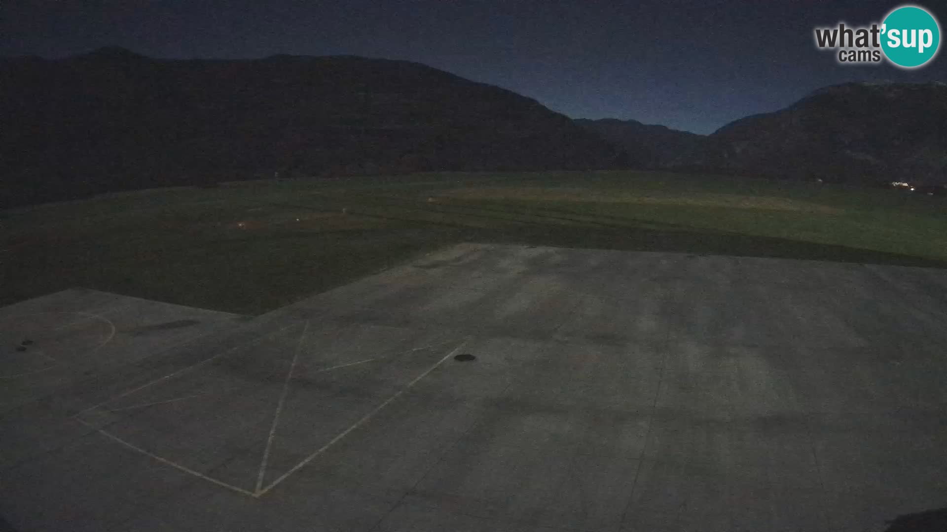 Bovec airport webcam – Skydive Bovec