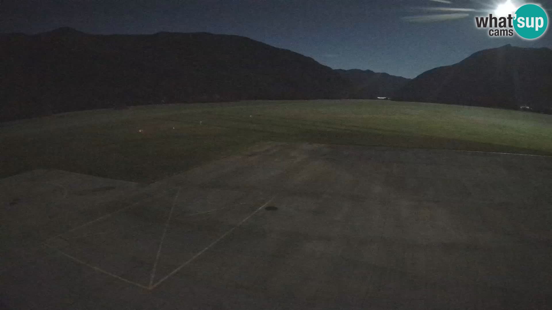 Bovec airport webcam – Skydive Bovec