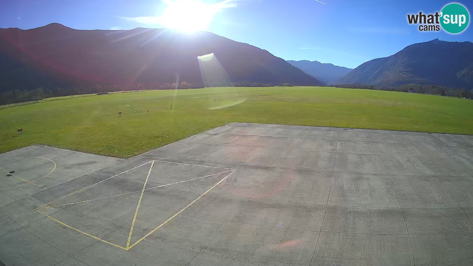 Webcam des Flughafens Bovec – Skydive Bovec
