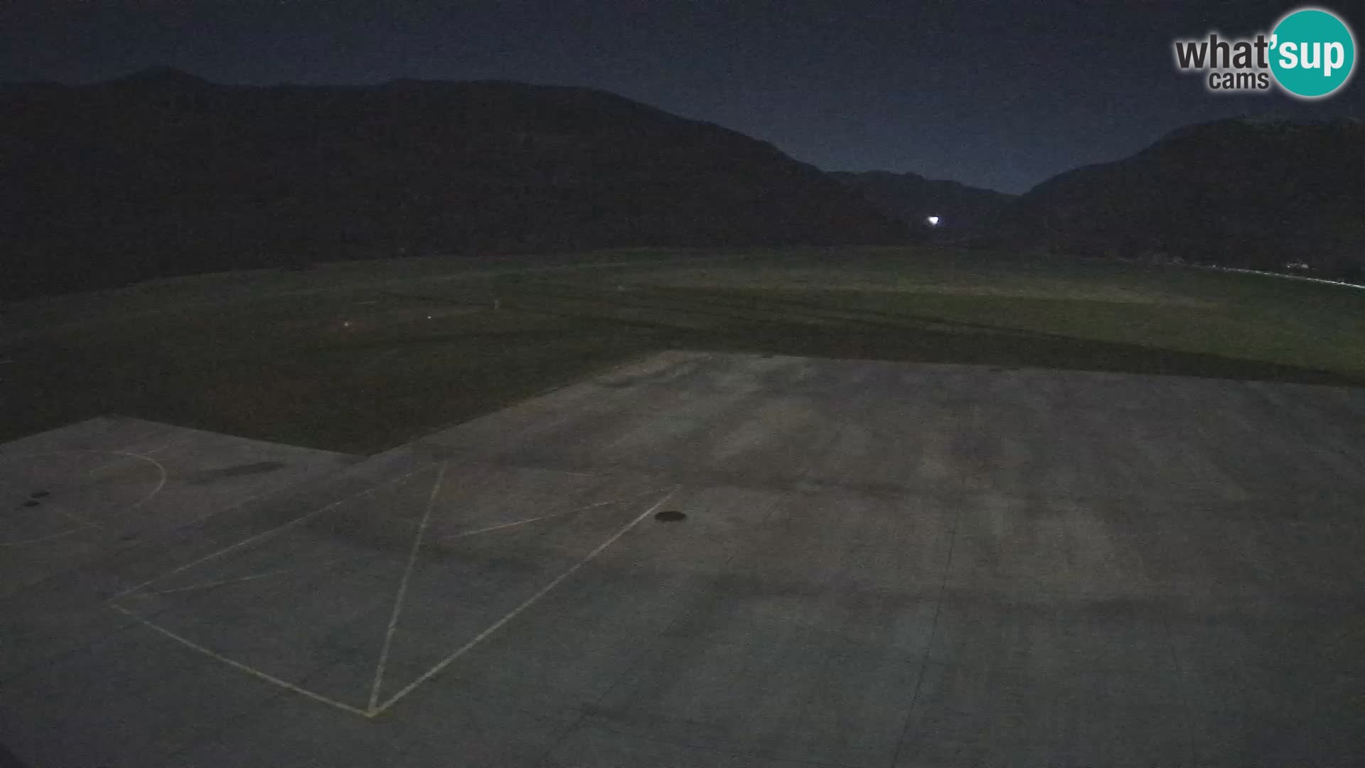 Cámara web del aeropuerto de Bovec – Skydive Bovec
