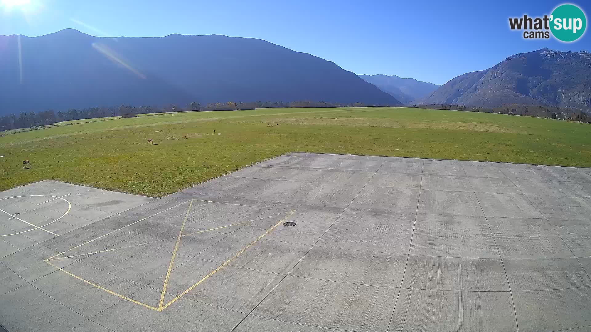 Bovec airport webcam – Skydive Bovec