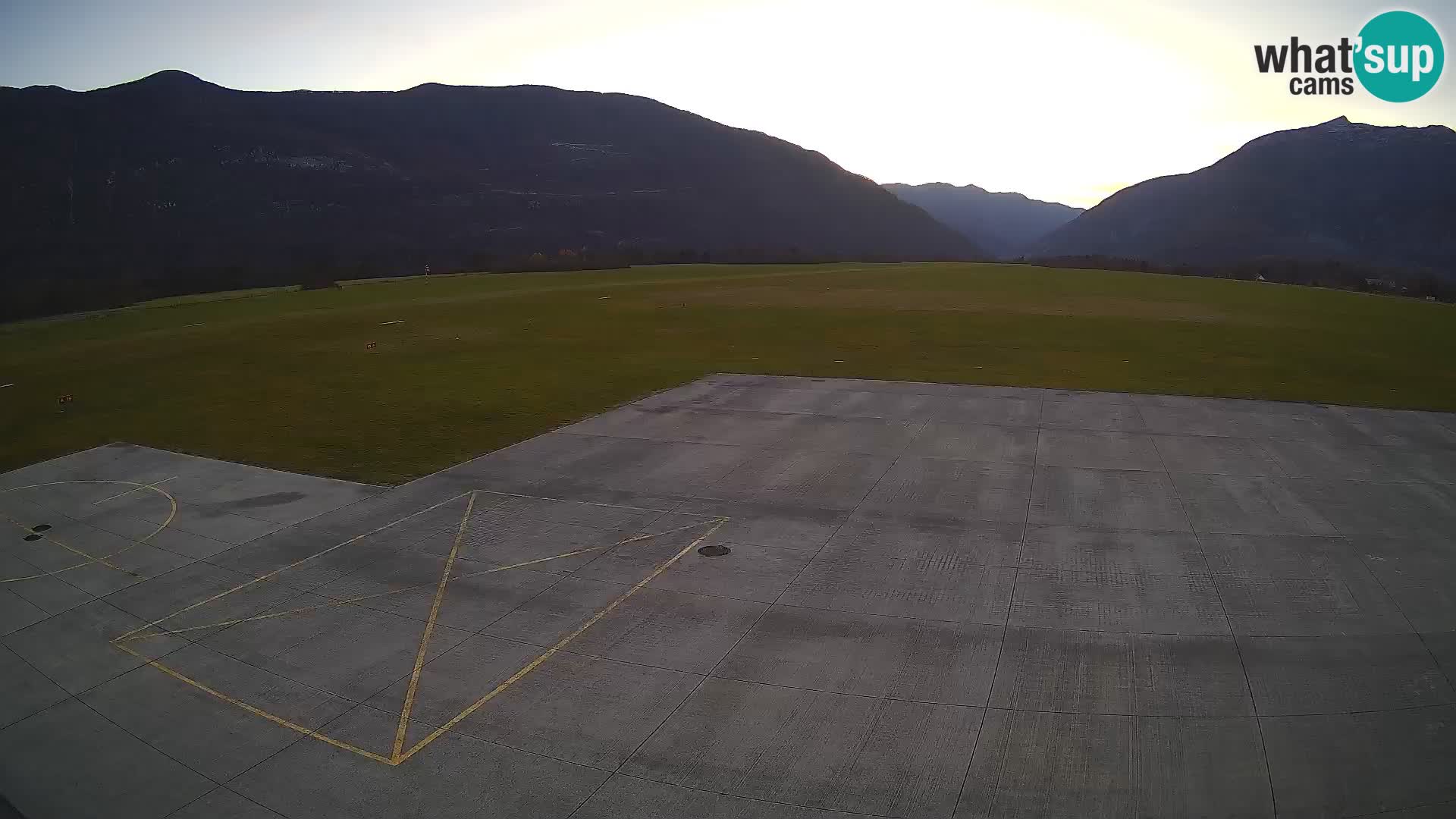 Webcam de l’aéroport de Bovec – Skydive Bovec