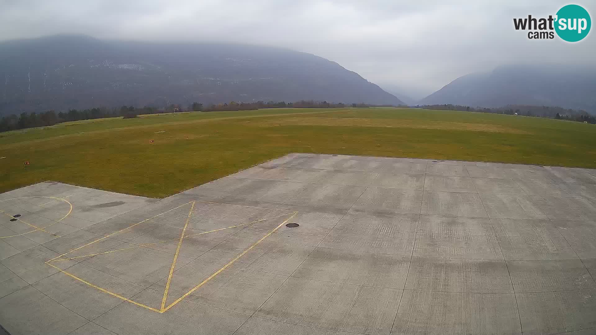 Webcam des Flughafens Bovec – Skydive Bovec