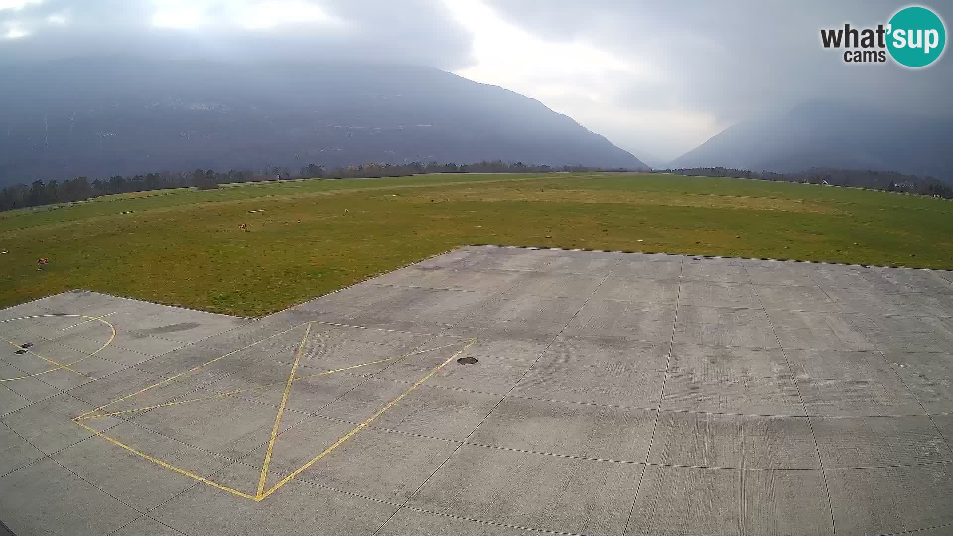 Webcam des Flughafens Bovec – Skydive Bovec