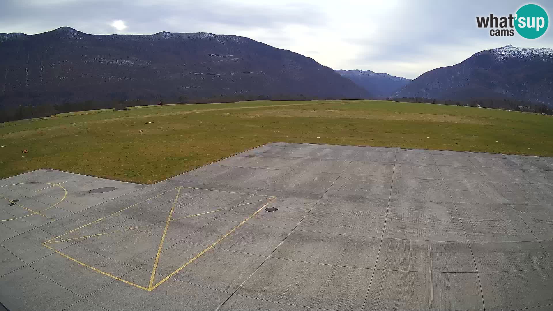 Cámara web del aeropuerto de Bovec – Skydive Bovec