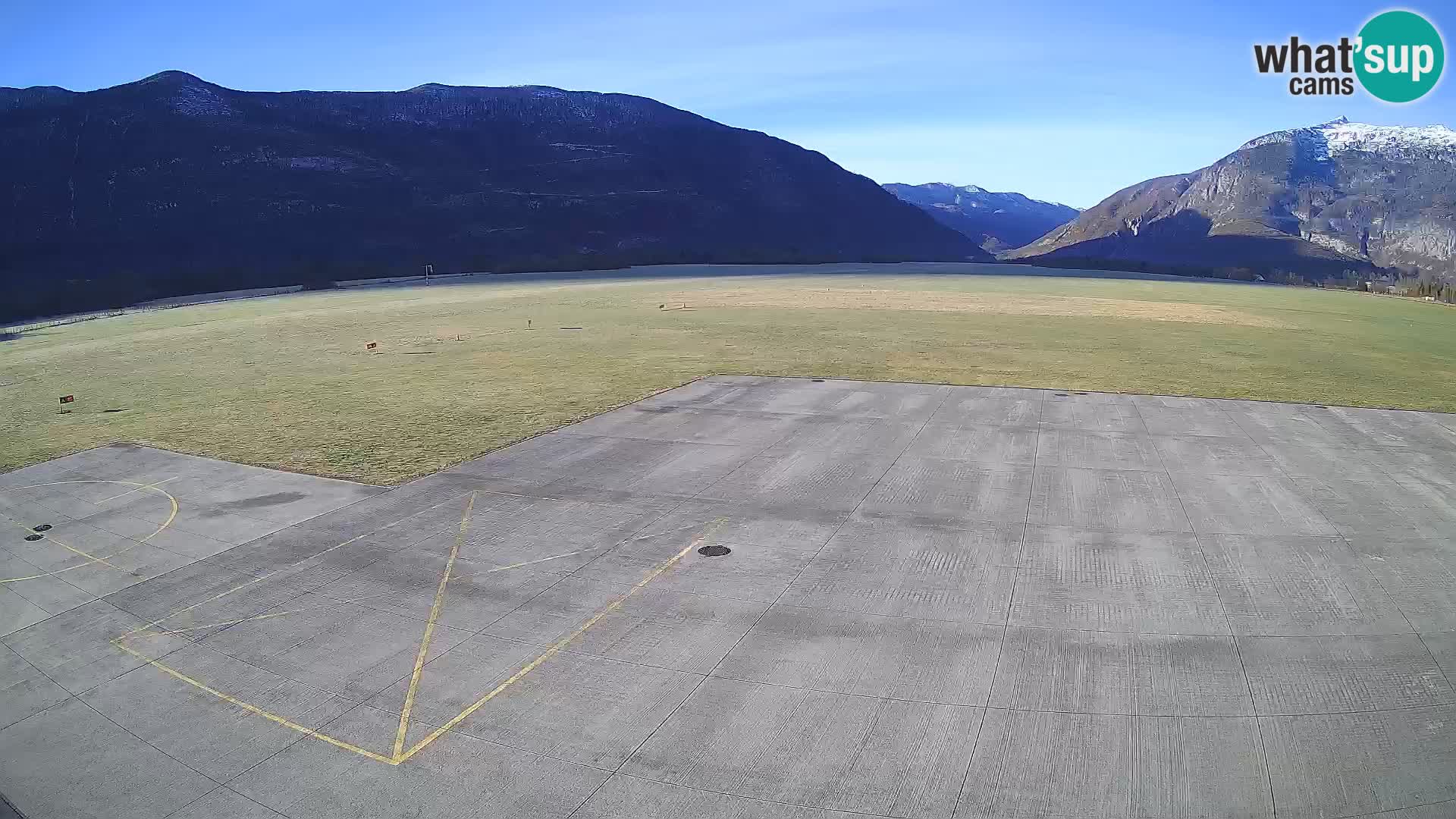 Cámara web del aeropuerto de Bovec – Skydive Bovec