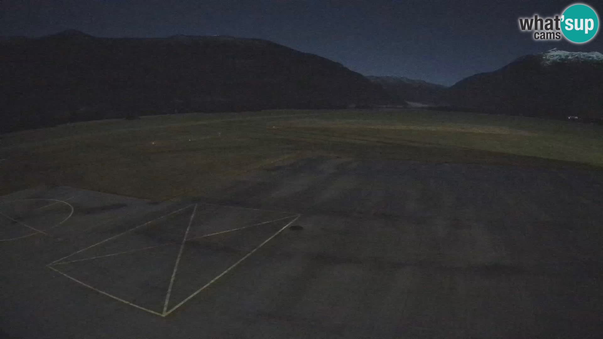 Cámara web del aeropuerto de Bovec – Skydive Bovec