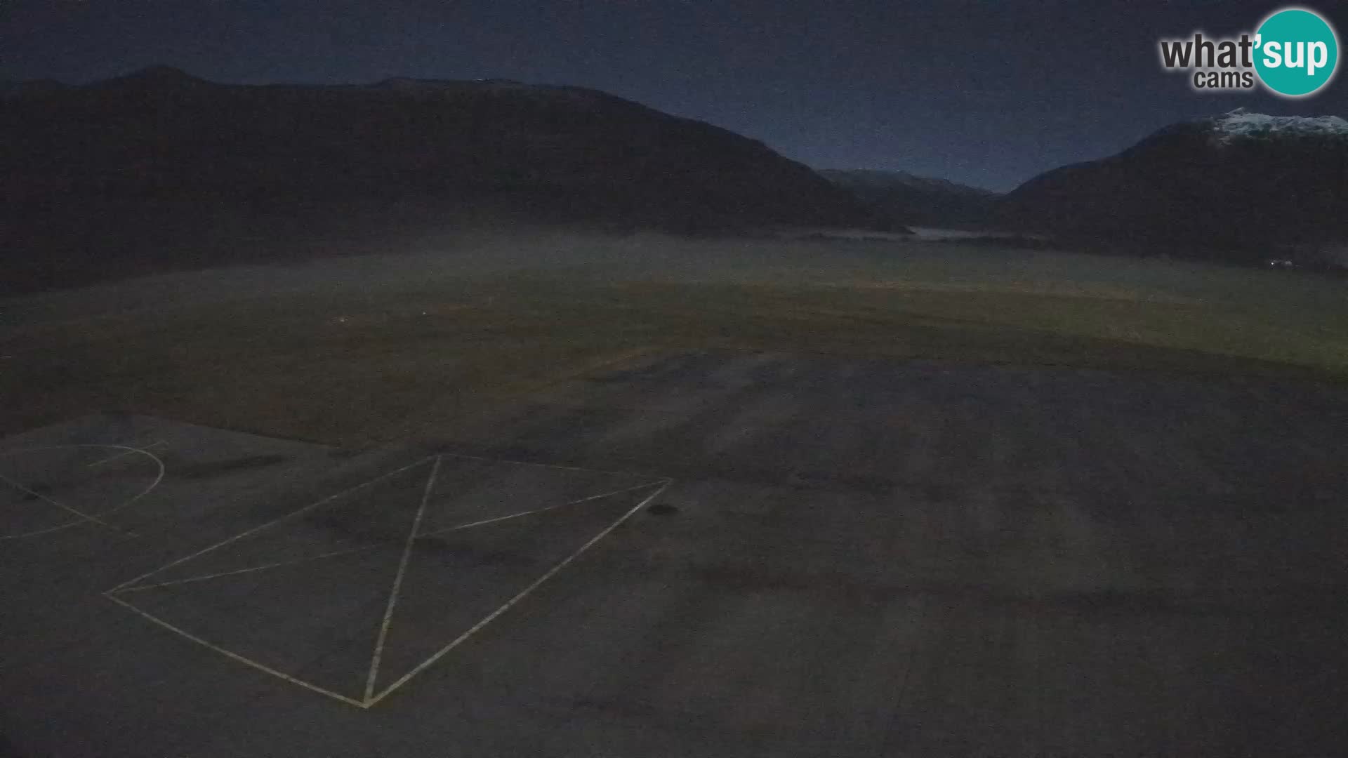 Bovec spletna kamera letališče – Skydive Bovec