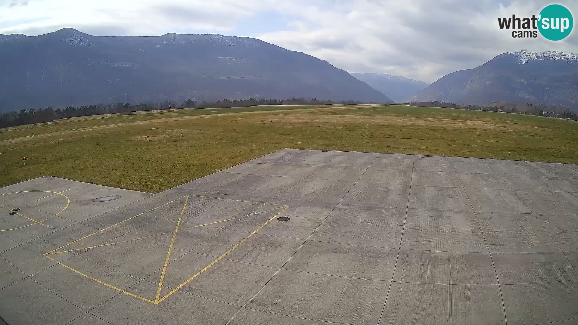 Webcam des Flughafens Bovec – Skydive Bovec