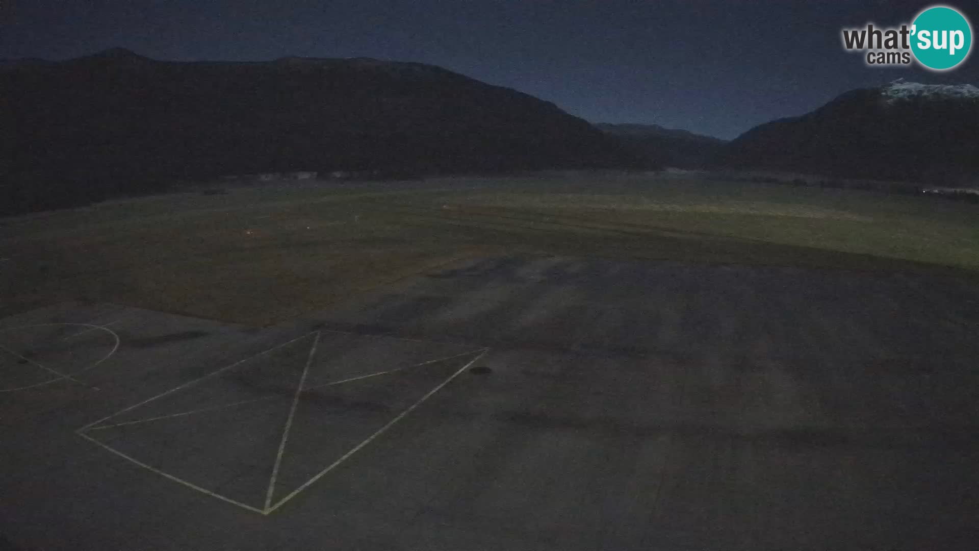 Bovec airport webcam – Skydive Bovec