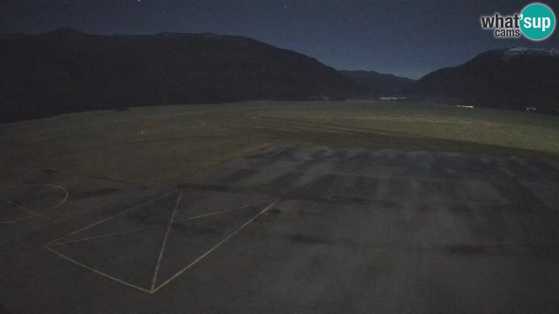 Bovec airport webcam – Skydive Bovec